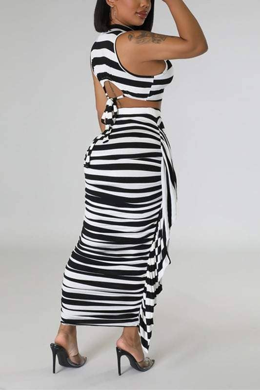 Stripe top and ruched fringe skirt set